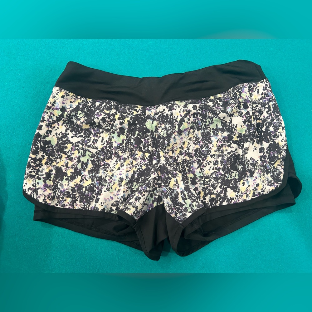 Athletic shorts